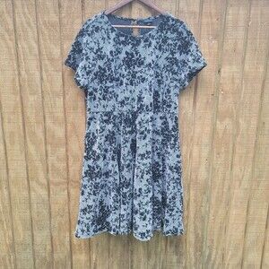 Torrid Gray With Black Flocking Design Skater Dress Womens Size 2 (2X 18/20)